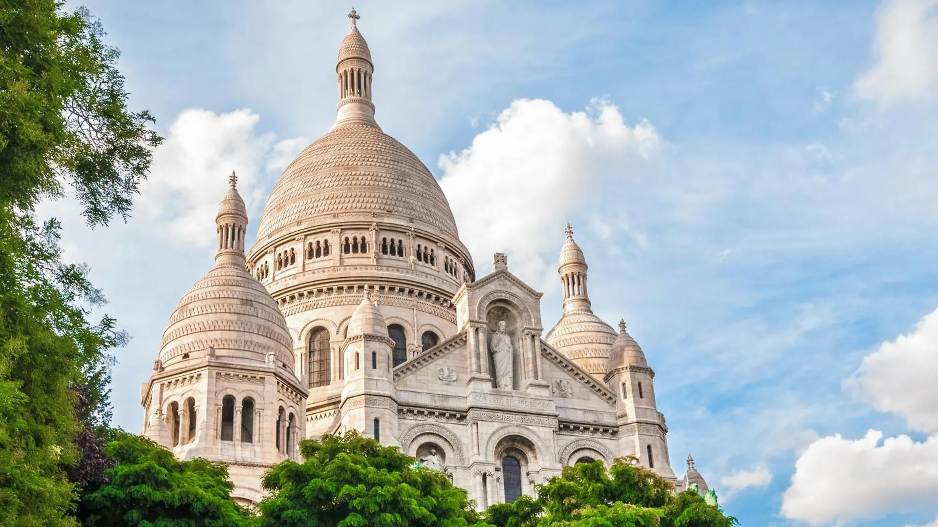 Est Paris